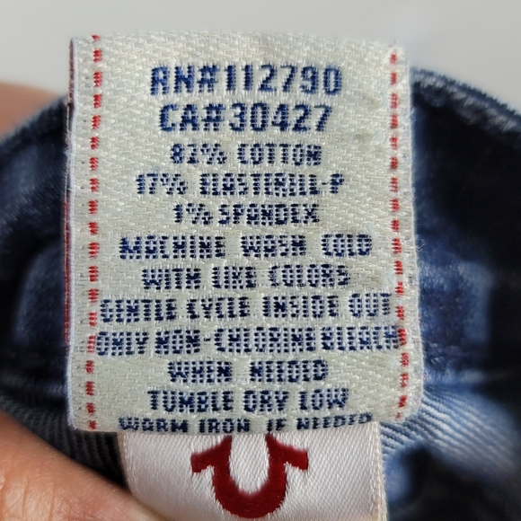 True Religion Size 31 bell bottom cotton blend blue jeans - Picture 9 of 9